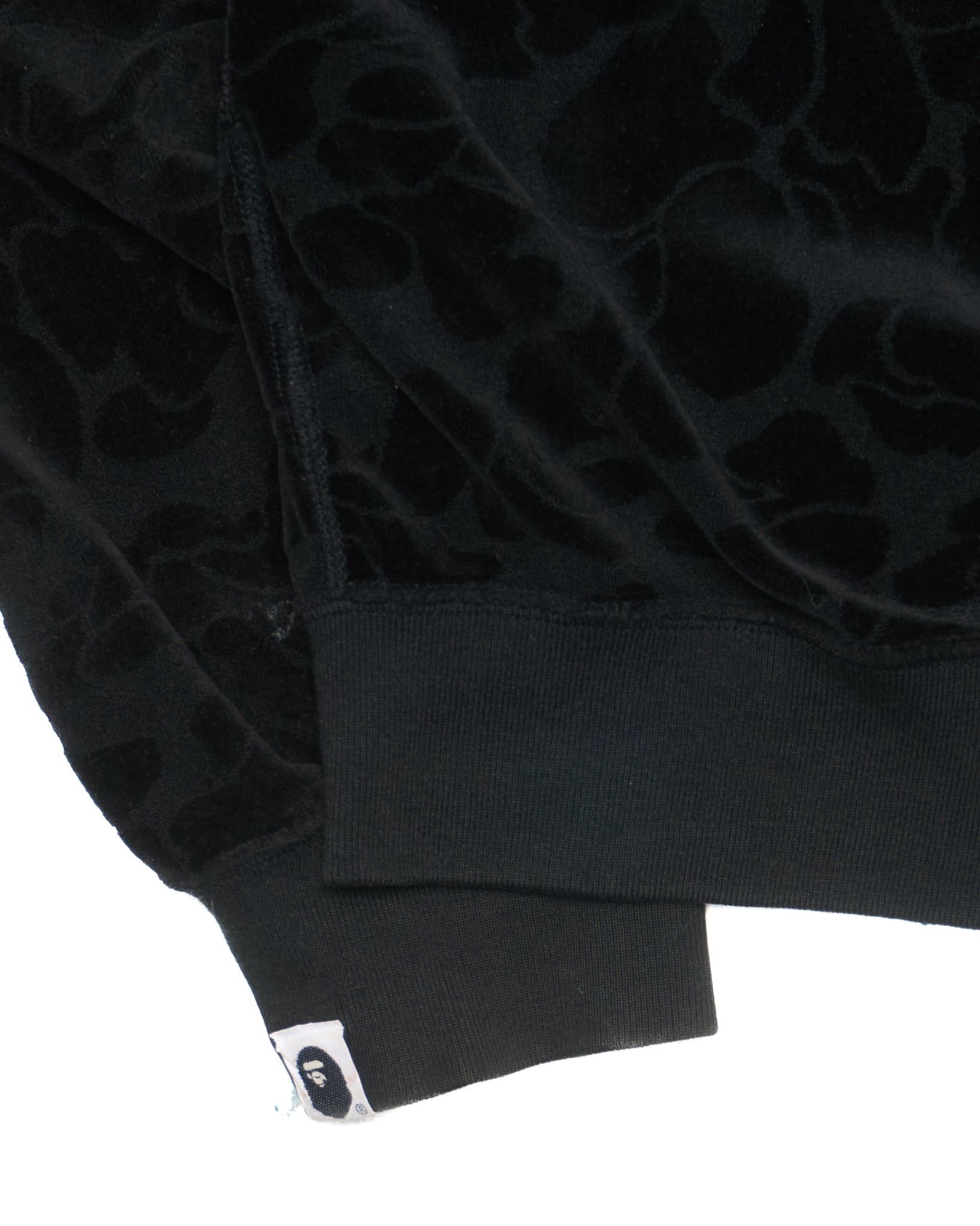 ‘09 BAPE EXCLUSIVE Velour Camo Full-Zip Hoodie