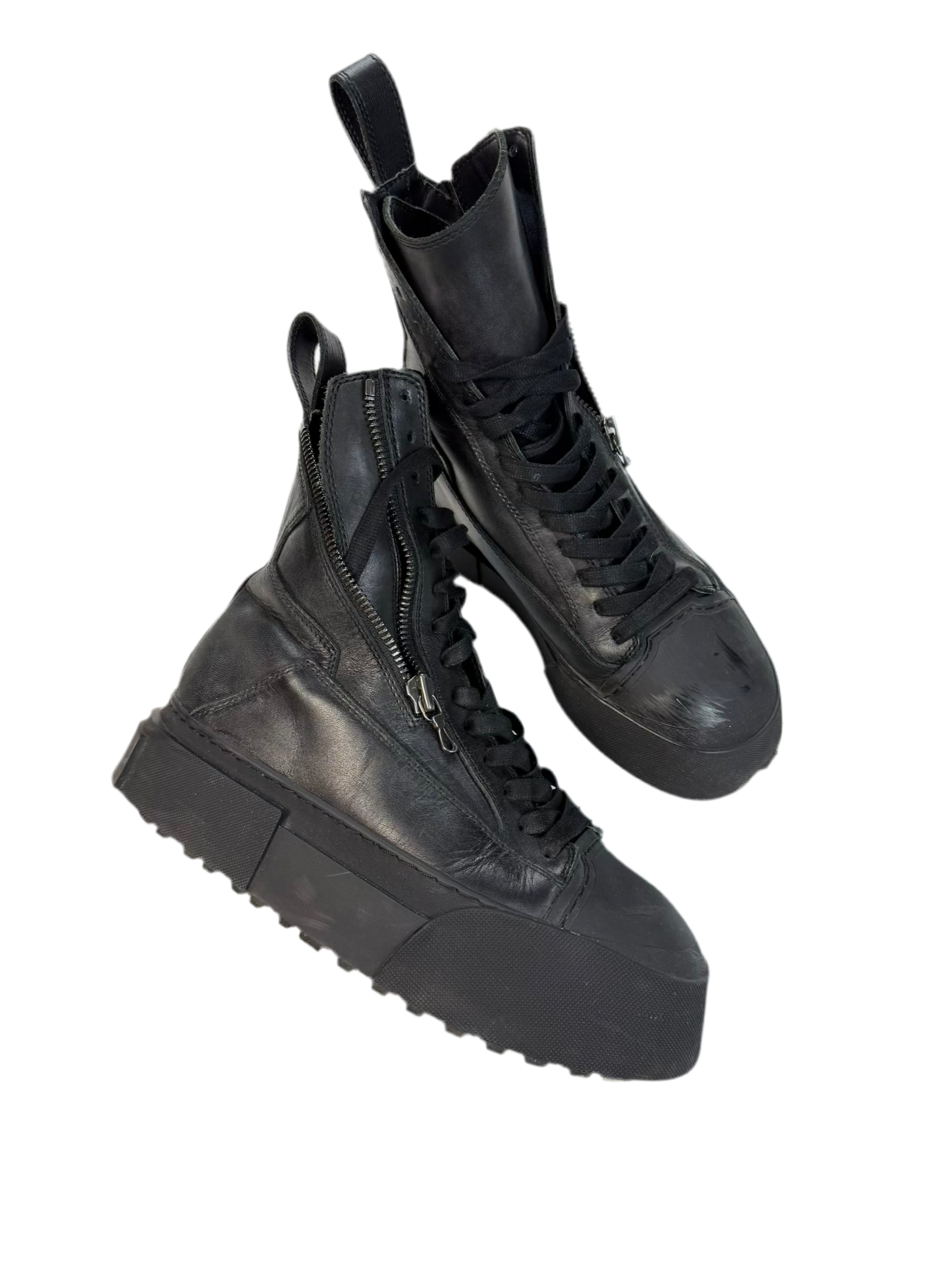 A/W22 Julius_7 Side-zips Platform Leather Sneakers