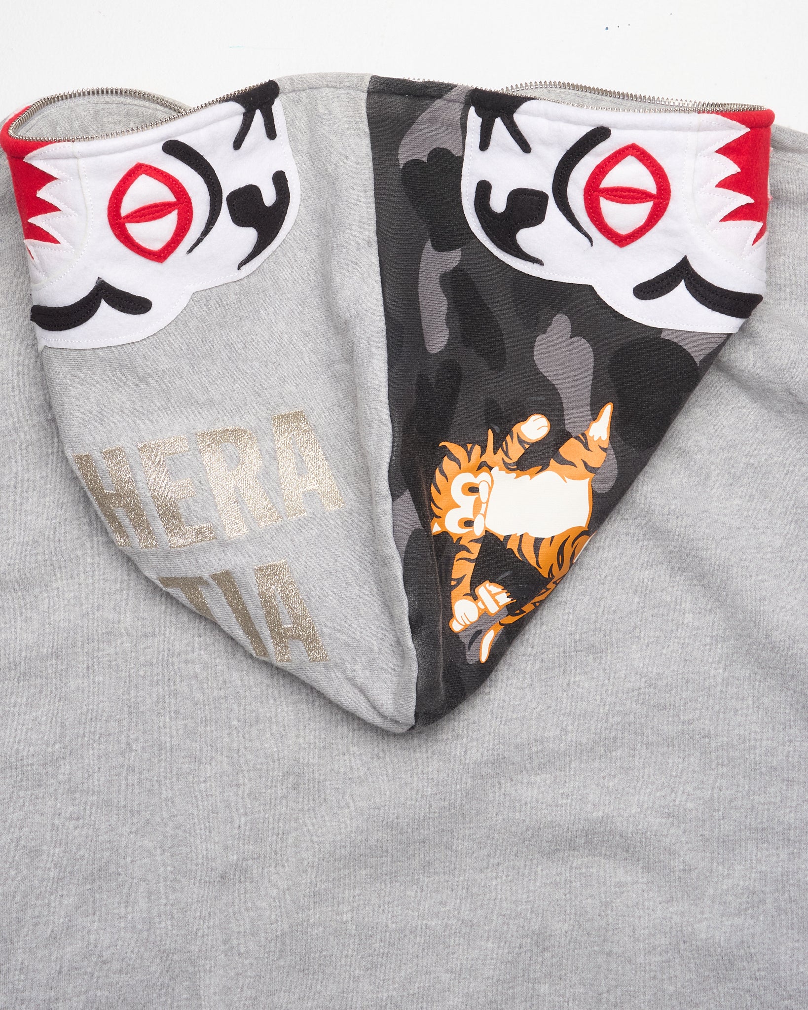 A/W07 BAPE 3rd gen NFS Tiger Shark Full-Zip Hoodie