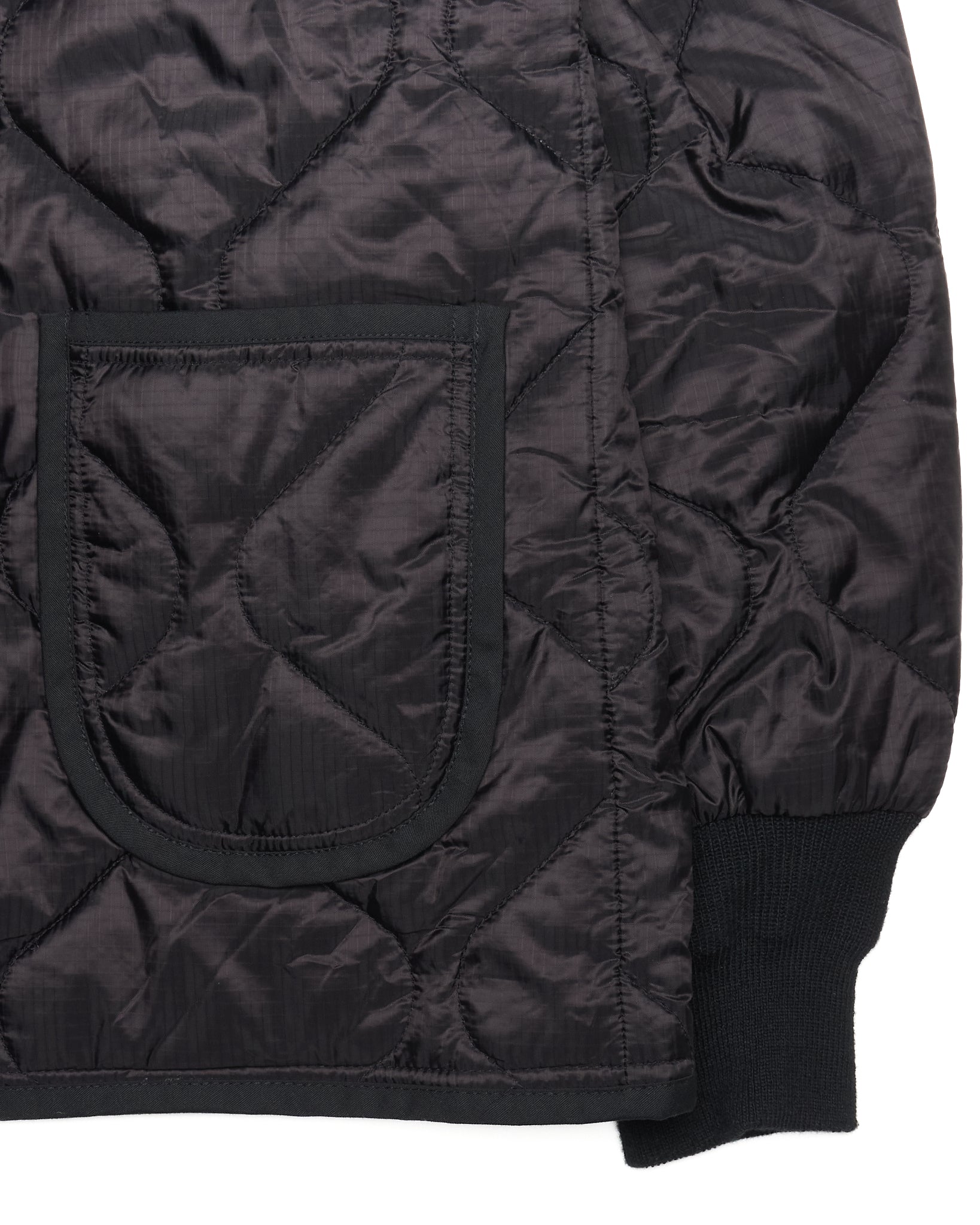 A/W25 CDG x Alpha Industries Quilted Military Liner Jacket