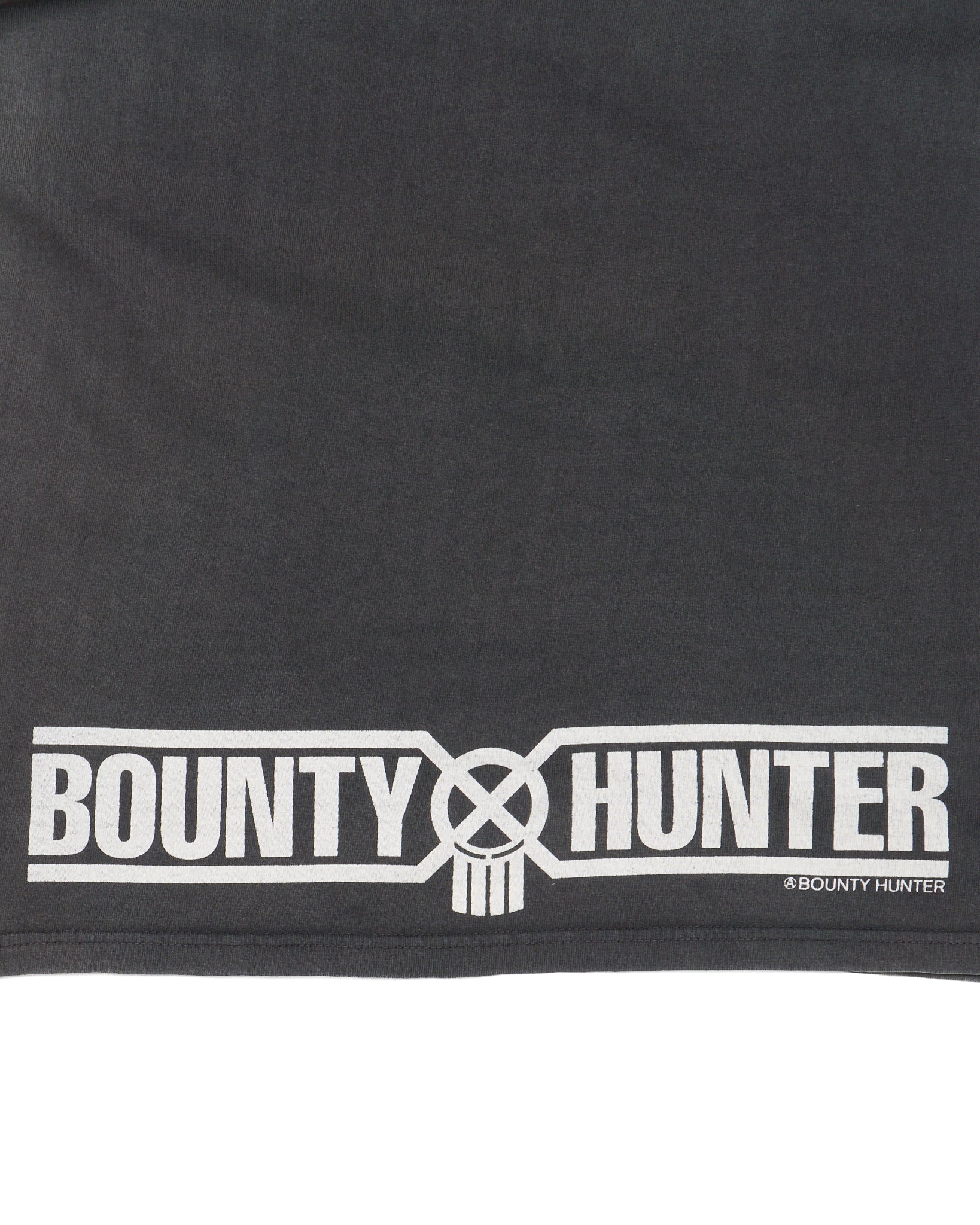 Mid 00s Bounty Hunter Ornate Skull Graphic Tee