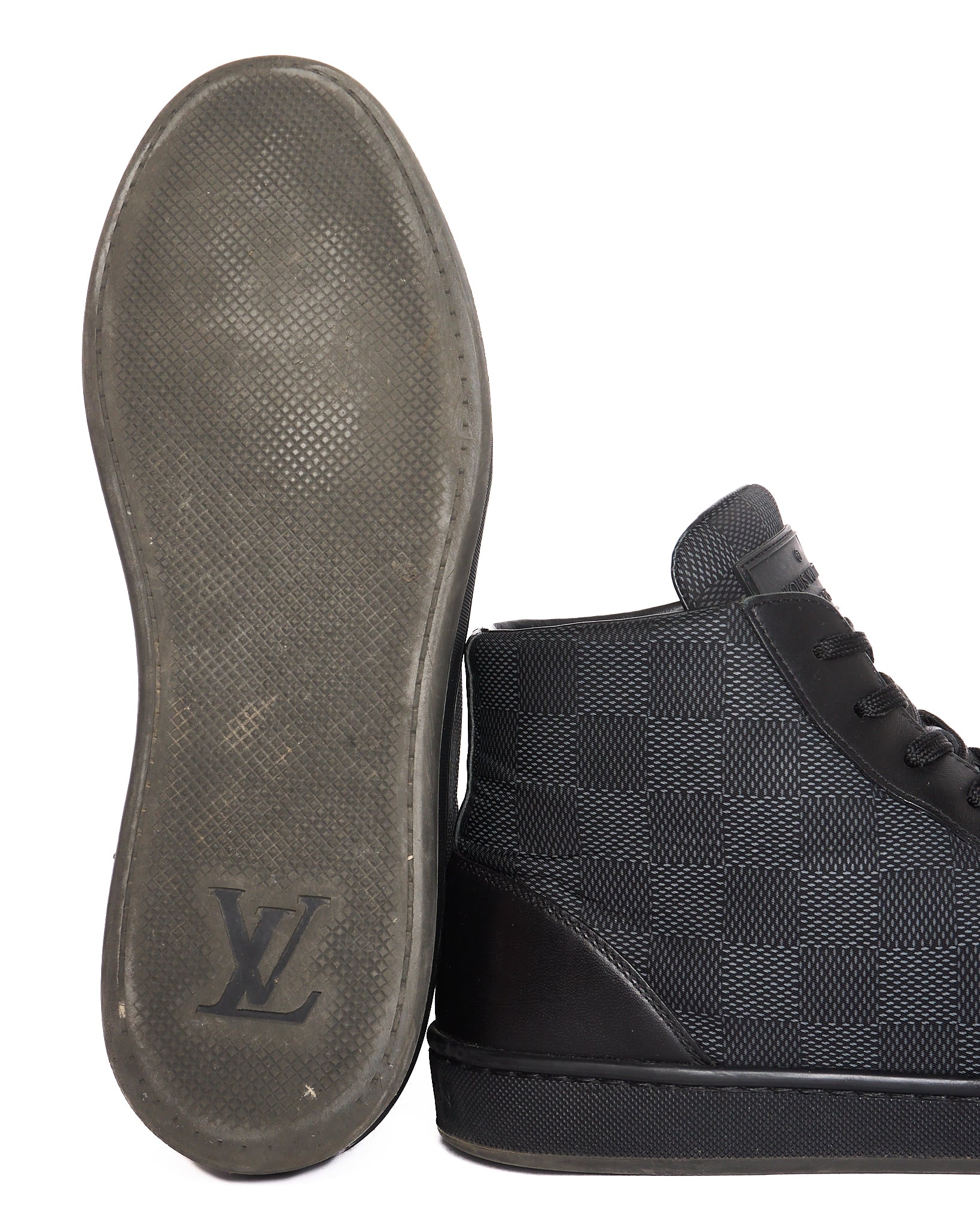 S/S17 Louis Vuitton Offshore Monogram Black/Graphite Sneaker