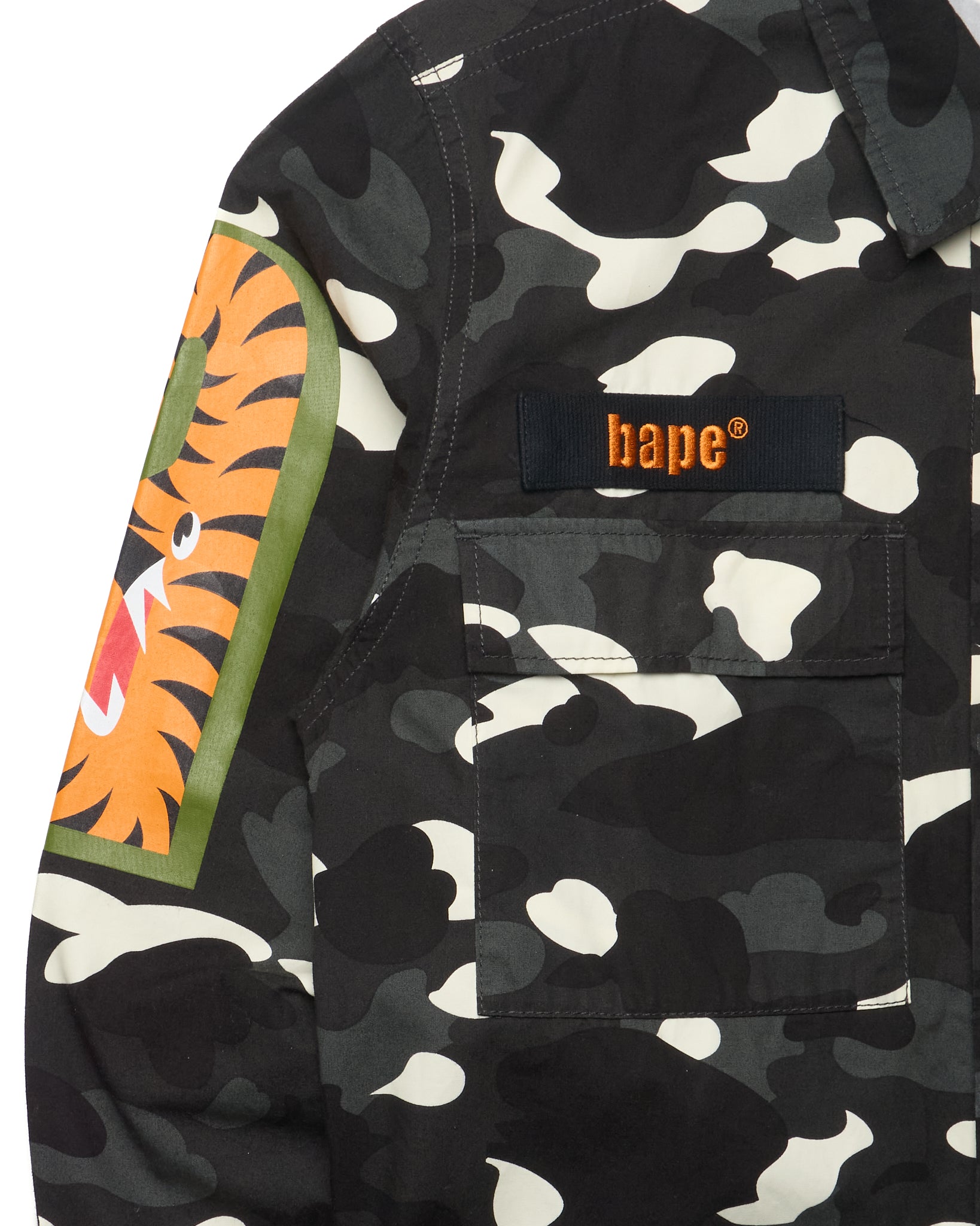 FW/18 BAPE Glow City Camo Shark Army Shirt
