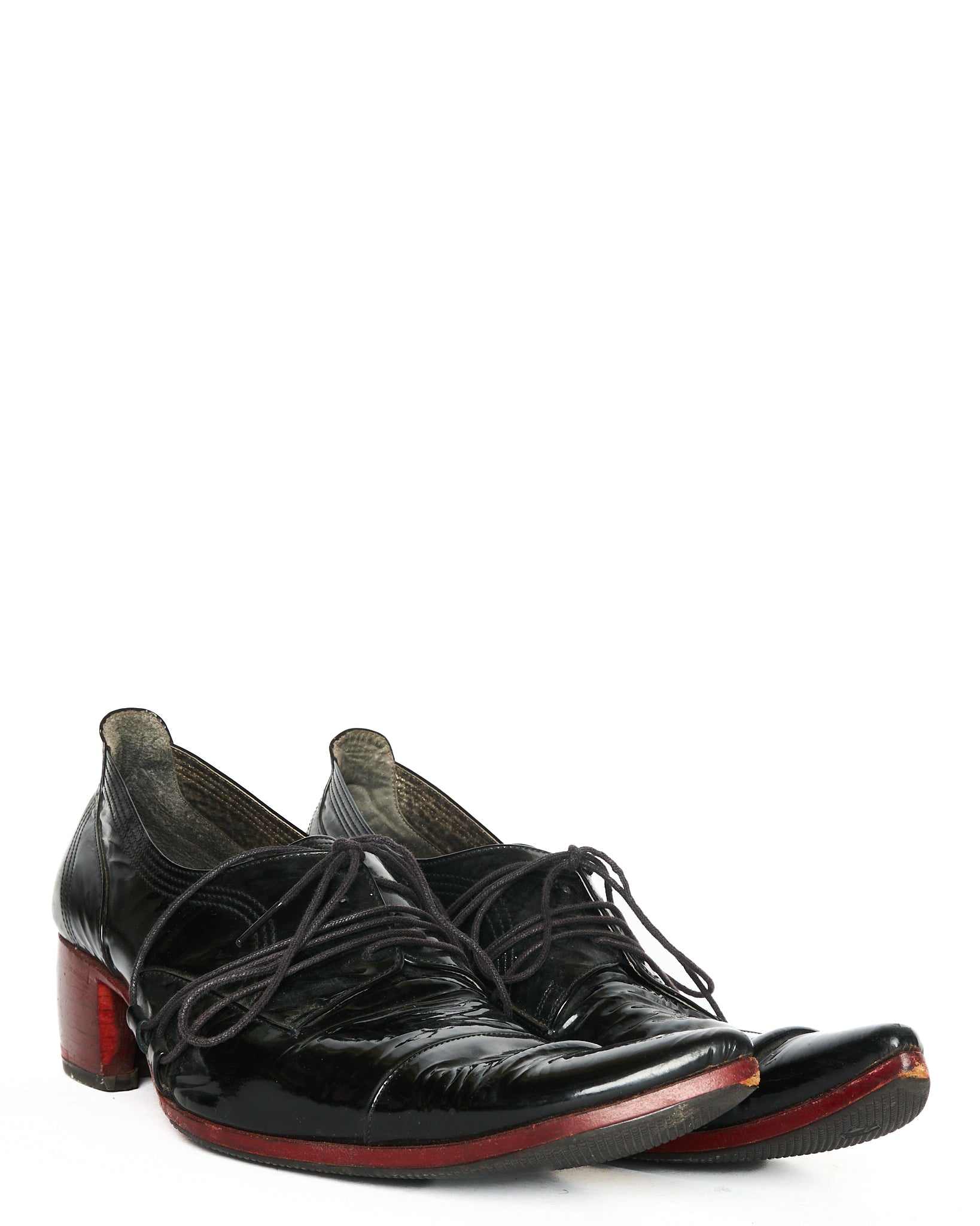 Mid 00s Alfredo Bannister Butter Knife Patent Leather Shoes