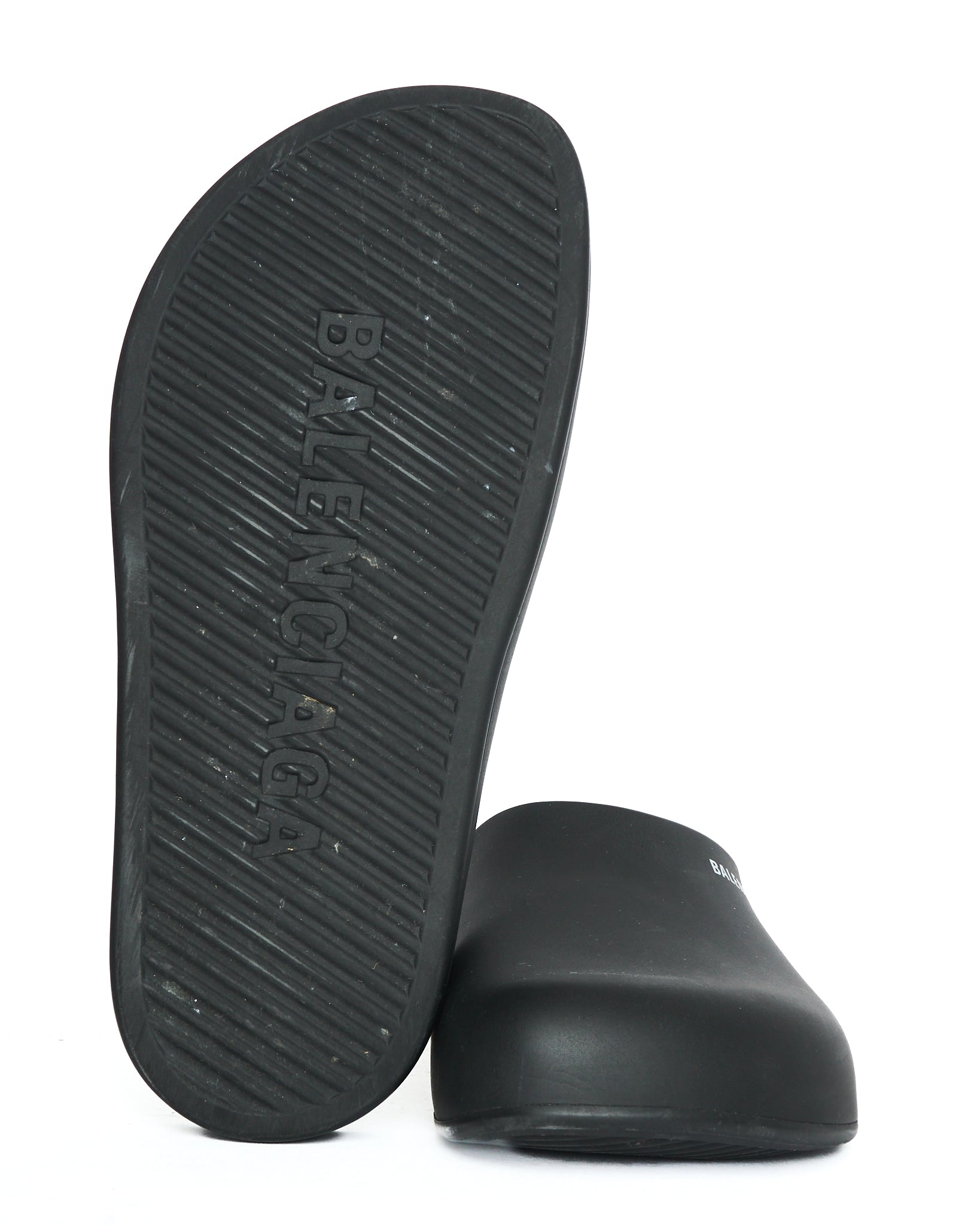 Balenciaga ‘Pool Closed Men’ Black Clogs