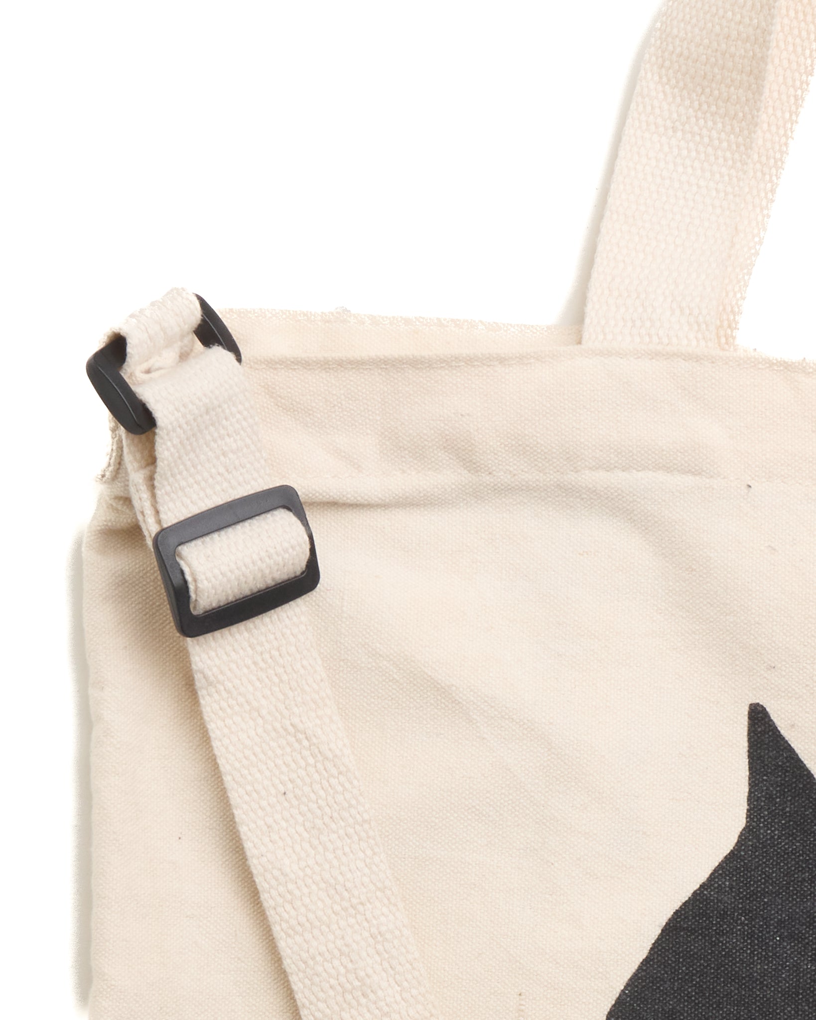 Ne-Net Nya Shoulder Strap Tote Bag