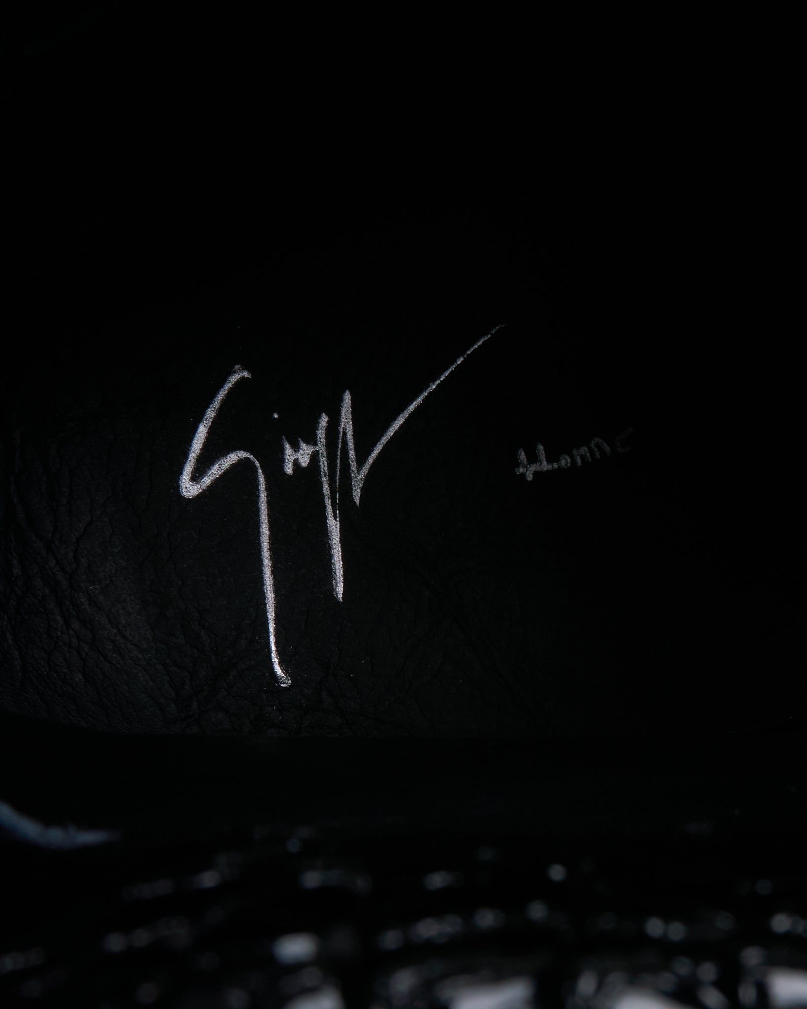 Giuseppe Zanotti Black Patent Python High Top Zip Up Sneakers