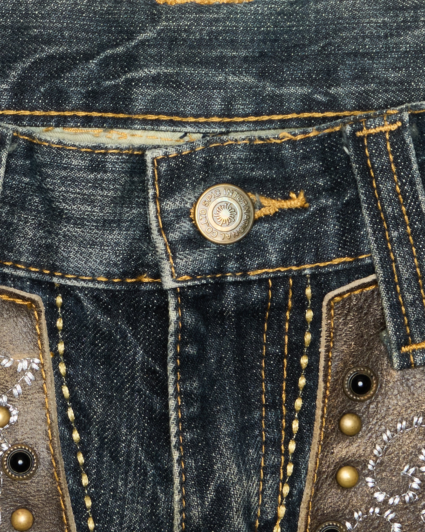 Mid 00s Tornado Mart Studded Leather Appliqué Slim Bootcut Denim