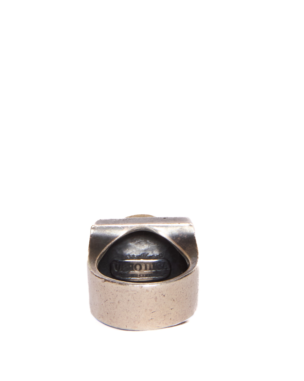 00s VERONICA by LED Rechwe Two-Tone Skull-Encased Signet Ring