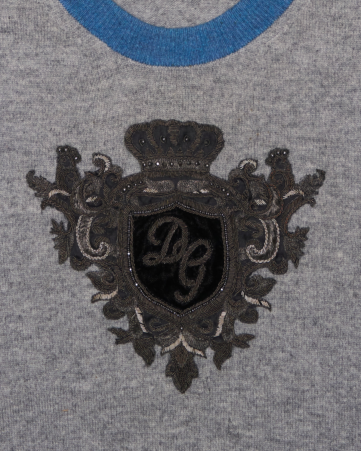 F/W16 Dolce & Gabanna Beaded Crest Cashmere Sweater