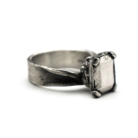 Agaffeine Square Cut Ring